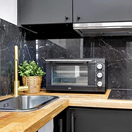 Bm- Petit Nid Cosy A Montparnasse - Equipe Parigi
